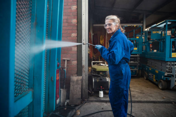 Professional Pressure Washing Services in Holland, TX