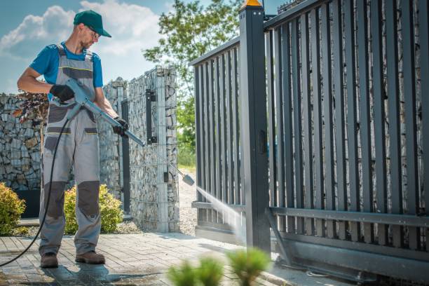 Best Gutter Cleaning  in Holland, TX